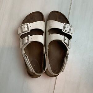 White time and tru sandals size 8